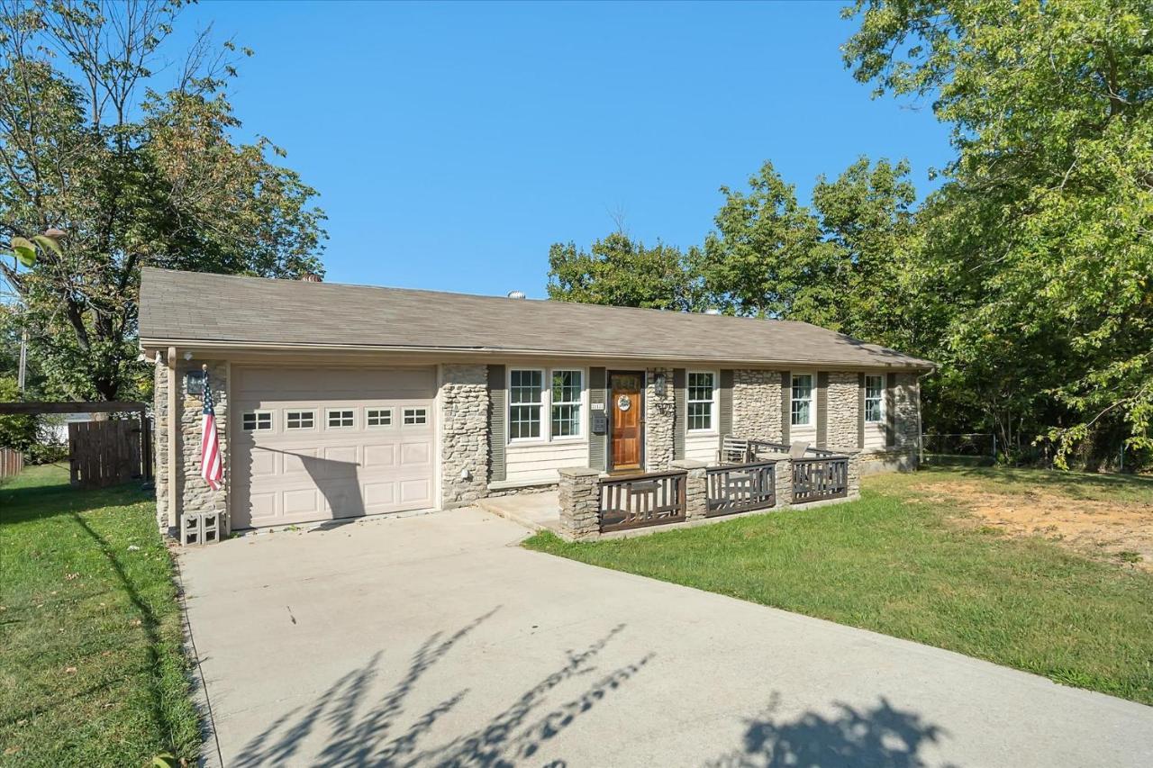 The Kentucky Bluegrass Retreat * Frankfort